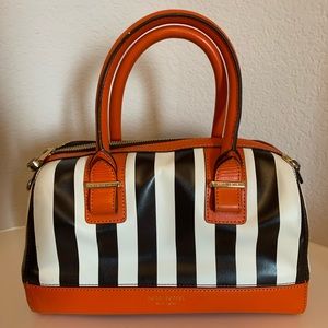 Henri Bendel barrel